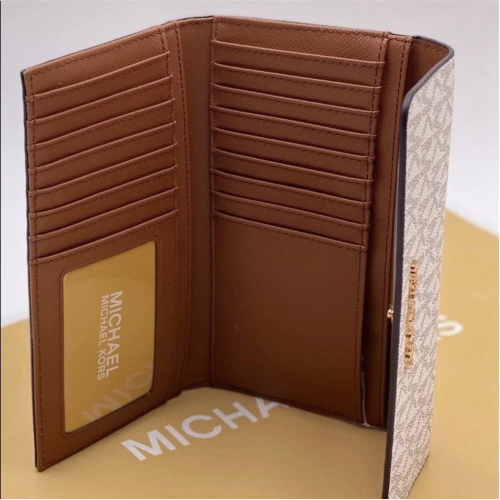 Michael Kors Trifold Wallet Vanilla